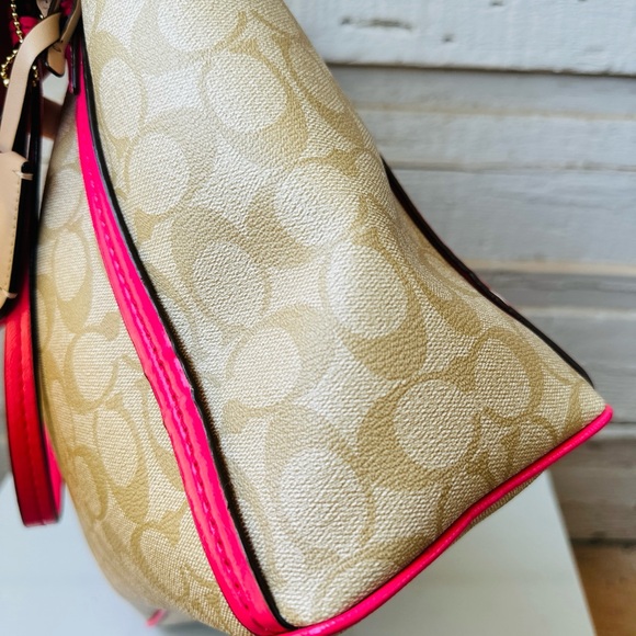 COACH monogram shoulder bag - Picture 5 of 17